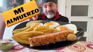 Mi almuerzo preferido, huevos con papas y torrezno, ¿y el tuyo?