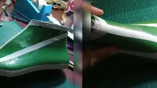 Desain sepatu