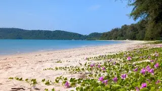 Beach Break. #holiday #sunsandsea #alhamdulillah #salam #peace #allahuakbar #beautifulnature 