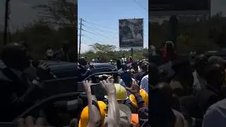 President Ruto Stops Convoy to Address Construction Workers at Bomas of Kenya, Nairobi County!!