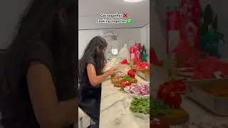 Cooking together❤️🫶🏻#dubaijobs  #DubaiFriends #FriendsInDubai #viral #dubaivibes #sabeshmurali