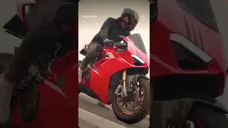 DUKATI SUPER SPOT BIKE ONE WHILE RIDE STENT ZX10R V'S DUKATI SUPER EXHAUST