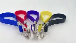 OEM Supply Promotional Items Custom Silicone Keychain/Rubber Keyring
