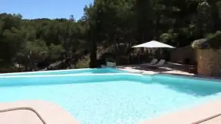 Luxury Apartments & penthouses with direct access to the sea, close to the Golf Poniente