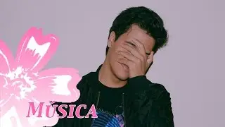 Luis Alberto Aguilera canta 