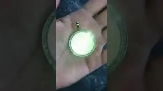 Gold diamond picture pendant