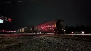 CSX 957 Leads Short CSX L640-28 SB Local Train Departing Florence SC