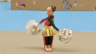 Majorettes *STUDIO DANCE EB Říčany* - solo pom, Mažoretky / Hradec Kralove 2025