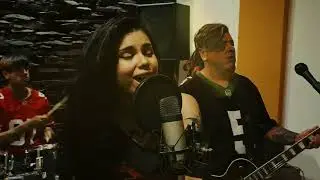 Vacios de Fe - El Humo y el Verjez (Clip Oficial)