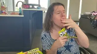 HMart Snack Adventure 🏪 | Kiwi Jelly Treats Taste Test