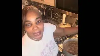 American food + Jamaican food | Oxtails, curry goat,Mac n cheese, honey cornbread, n more 