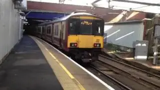 Trains at Dalmarnock