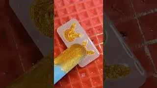 ⚡️💛⚡️💛 #resin #resinpour #resinearrings #pokemon #pokemoncommunity #pikachu #shinypokemon