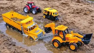 🚨 Truck Stuck in a Water-Filled Pit 😱 | JCB Pulled It Out with a Tow Chain 🚜⛓️