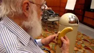 James Randi and the Banana trick