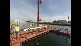 Getting Nex&oslash; II erected at the Harbor Acceptance Test