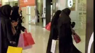 Sparkling Vimto girls mall TVC