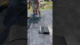 Hot Roofs #construction #work #shingles