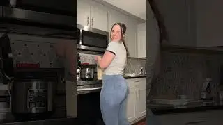Cooking chicken and rice