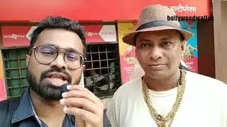 Bell Bottom Akshay Kumar poster review by Wise Man - Hit or Flop?