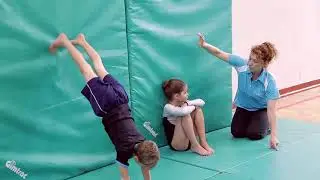 SKILLS DEV 3 HANDSTAND TUMMY TO THE WALL