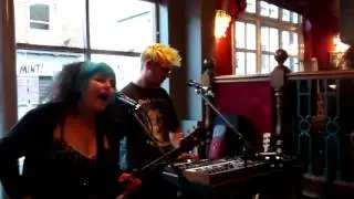 Duck  - Ange's Groove live at Frequency, Sheffield