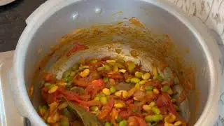 ಅವರೇ ಕಾಳಿನ ಟೊಮಾಟೋ ಬಾತ್ 🍲🤩 | avrekalina #tomato bath #kannada #food 