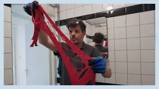 WC VERSTOPT DOOR EROTISCH PAKJE? - OMSCHOLEN MET FILEMON