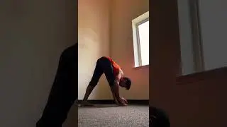 Fantastic Hamstring Stretch Challenge with @slavagoloubov and @renskyinsf! 🧘&zwj;♂️