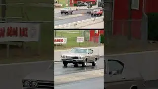 &lsquo;69 427 Chevelle COPO vs. &lsquo;69 Road Runner 440 6-Pack Pure Stock Muscle Car Drag Race #dragrace