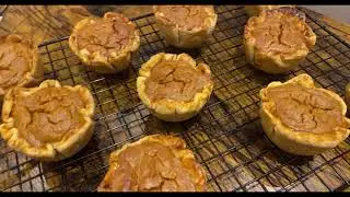 Sweet Potato Pie vs Pumpkin Pie vs .. Butternut Squash Pie?