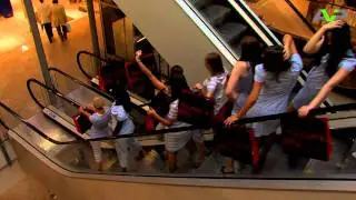 Escollet / QUARREE Gesichter 2012 - Walkingact vermischt