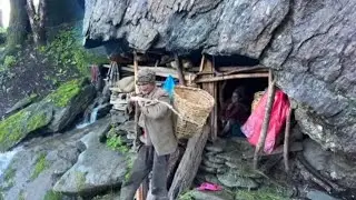 This is Himalayan Nepali Village Traditional Lifestyle | Organic Food Cooking in Countryside Nepal |