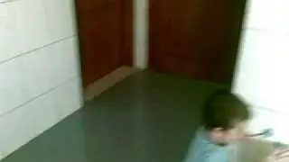 26112008(002)keyans first steps suly.mp4