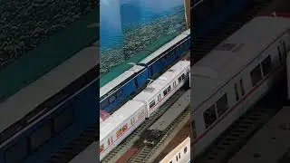 名鉄9500系貫通扉車輌入線します。