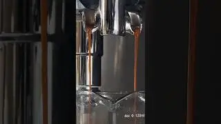 Какое молоко лучше использовать для взбивания ? #кофе #coffee #обжаркакофе #спешелтикофе #espresso