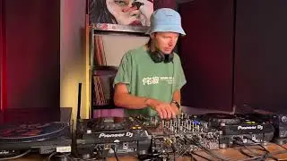 Deep Organic House DJ Set, from Bali, Indonesia [4K, 120bpm]