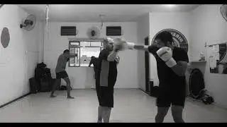BOXE treino livre de manopla. #boxing  #shorts #uberlândia #brasil #boxe #ufc #kickboxing #muaythai 