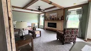 #18 2025 Eagle River 28x56