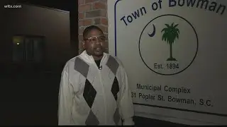 Bowman swears in new councilman who hopes to follow in father's footsteps