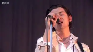 ARCTIC MONKEYS - DO ME A FAVOUR LIVE AT TRNSMT 2018