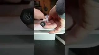 Лайфхак по выравниванию отверстий под винты Maxxfan Deluxe. Обязательно посмотрите! #кемперваны #...