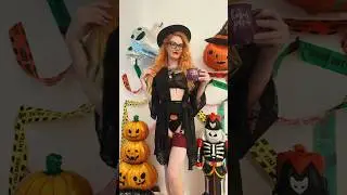 October is my time to shine 🦇🍂 #RetroHalloween #SpookyStyle #pinup