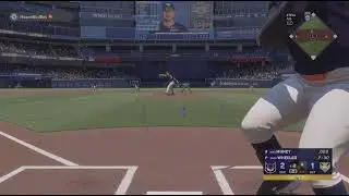 Home Run with max muncy