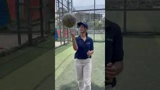 Ye karke dikhao...football rolling on finger #expert #sports #amazing #brilliant #blessed #football