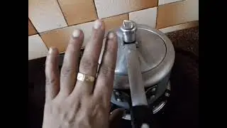 HAWKINS Pressure Cooker _  Totally Failed _ New WHISTLE  SYSTEM !!!