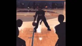 Mo Williams gives kids a cross legs dribblings in kids Cavs Training camp