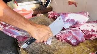 సండే లేత మేకపోతు మటన్ కటింగ్ స్కిల్స్ !! Mahesh Meat Cuts !! Telangana Mutton Shop Bhagyalatha Hyd !