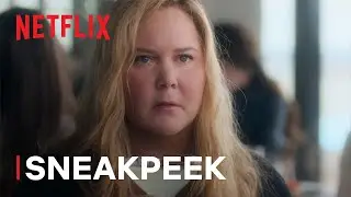 Kinda Pregnant | Sneakpeek | Netflix