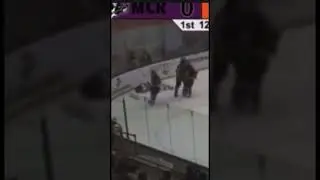 Daniel Amesbury 😬 #hockey #viralvideo #trending #fyp #icehockey #funny #nhl #enforcer #talkingtrash